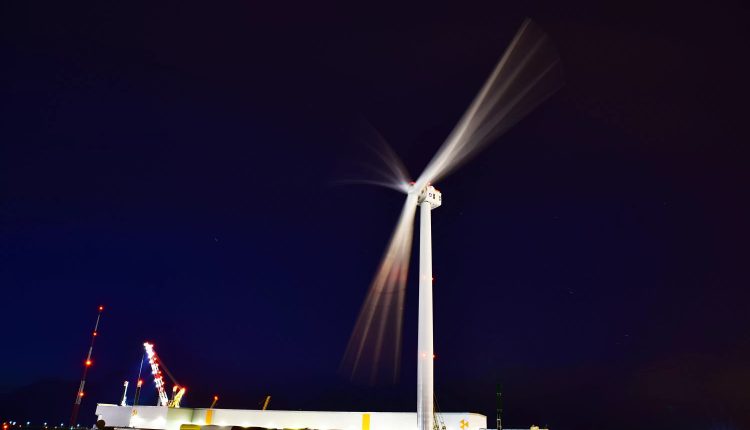GE's giant turbines to power last phase of huge offshore wind farm