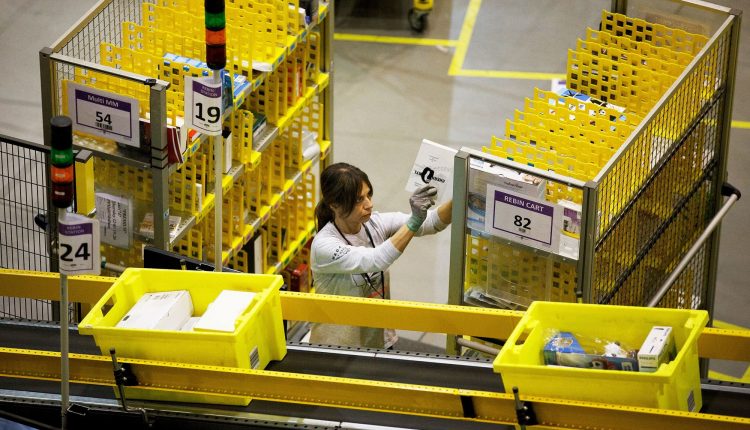 Amazon warehouse workers will hold union vote in Alabama on Feb. 8