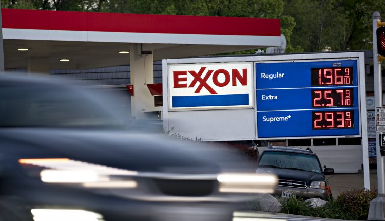 Chevron and Exxon discussed merger last year: reports