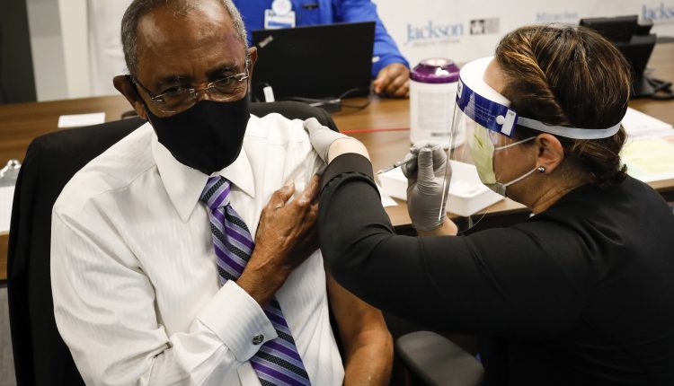 CDC expands eligibility to everyone 65 and older