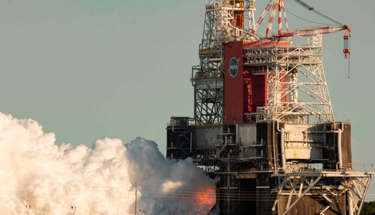 NASA’s Decision for Moon Rocket: Test Again or Prepare for Launch?