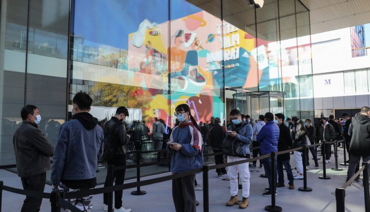 Apple Surpasses $100 Billion in Quarterly Sales