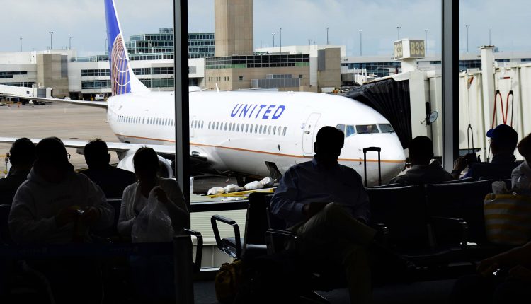 United Airlines starts offering bus service straight to Colorado ski slopes from Denver