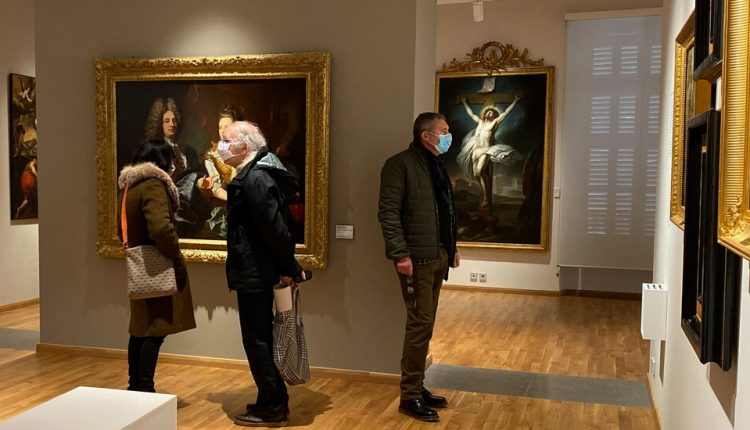 French Mayor Opens Museums, Defying Coronavirus Orders