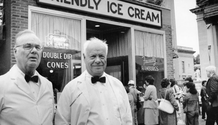 S. Prestley Blake, a Founder of Friendly’s, Dies at 106