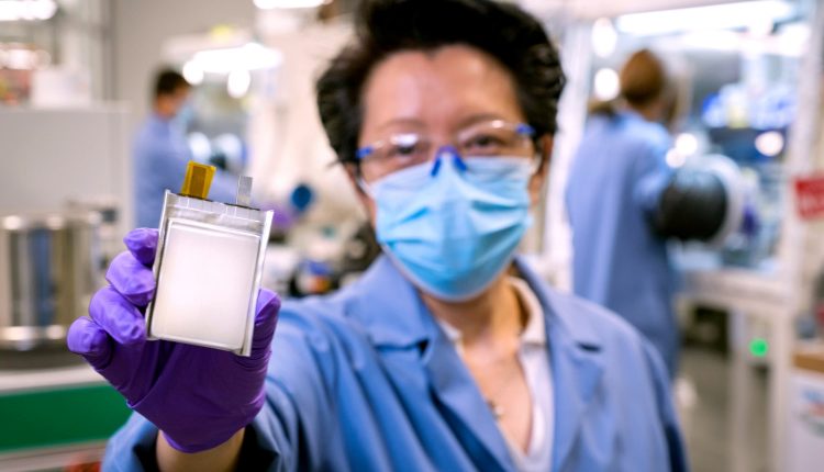 electric cars face rising battery lithium nickel cobalt costs