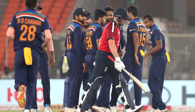 England collapse to T20 series defeat to India