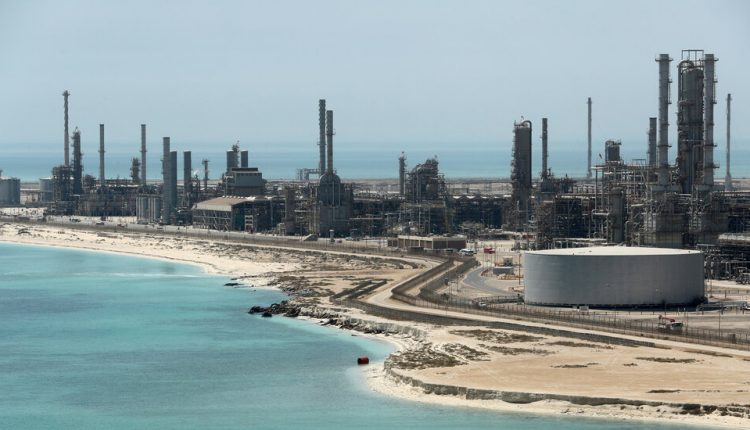 Saudi Aramco’s Profit Fell 44 Percent in 2020