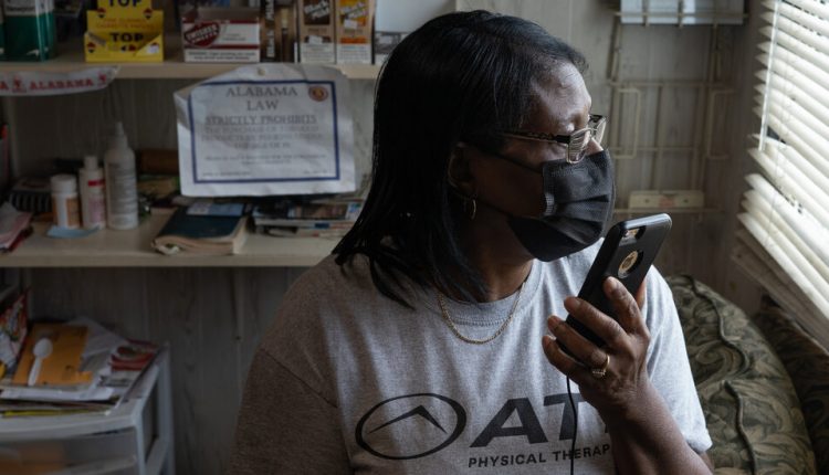 How a Volunteer Army is Trying to Vaccinate Black People in the Rural South