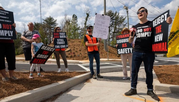 White Evangelical Resistance Is Obstacle in Vaccination Effort