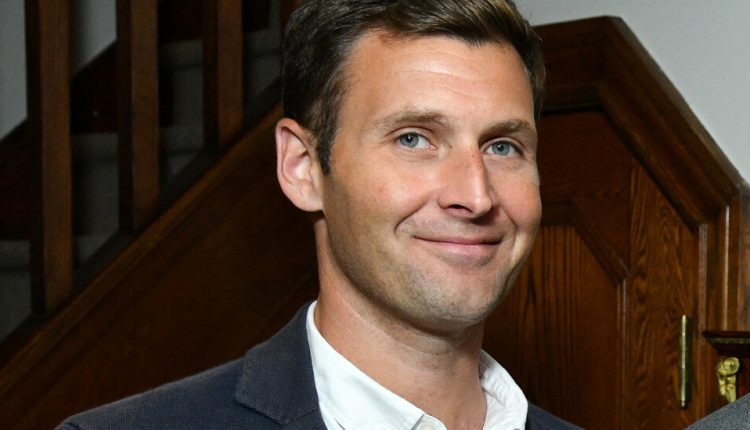 Former Condé Nast Editor Plans a Vanity Fair for the Substack Era