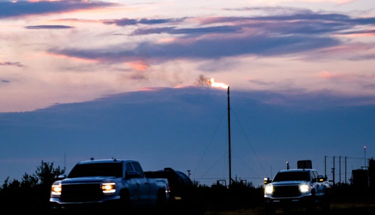 Senate to Reinstate Obama-Era Controls on Climate-Warming Methane