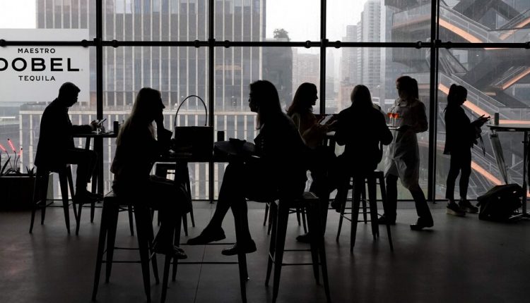 Hundreds of Epidemiologists Expected Mask-Wearing in Public for at Least a Year