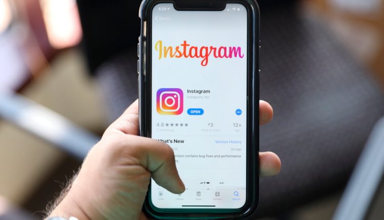 Dozens of state prosecutors tell Facebook to stop its plans for a children’s version of Instagram.