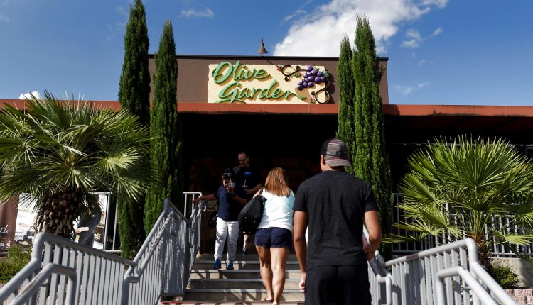 Darden Restaurants (DRI) Q2 2021 earnings beat, sales fall short
