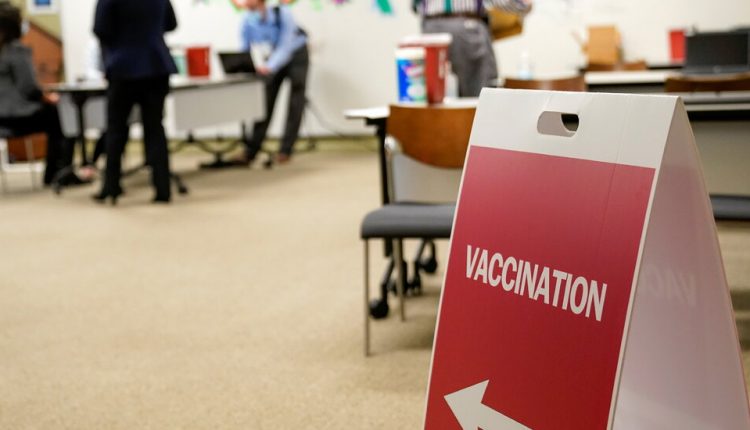C.D.C. Panel Recommends Pfizer Vaccine for Patients as Young as 16