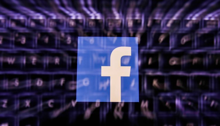 Facebook blocking events near White House, Capitol, state houses