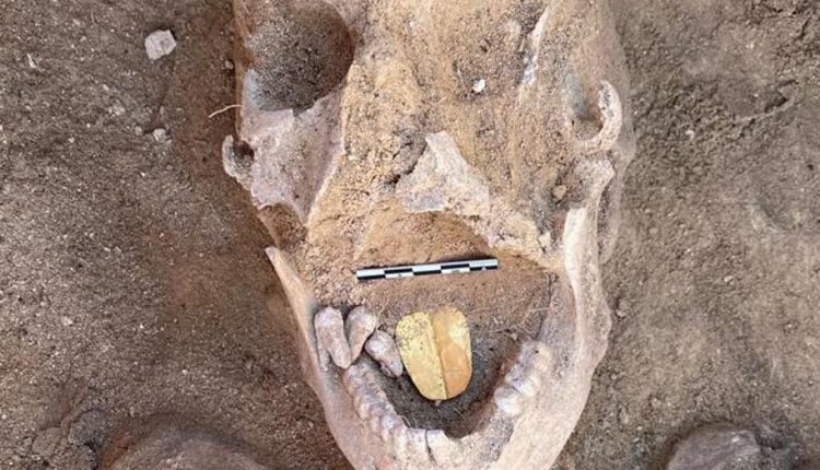 Archaeologists Find a Mummy With a Golden Tongue