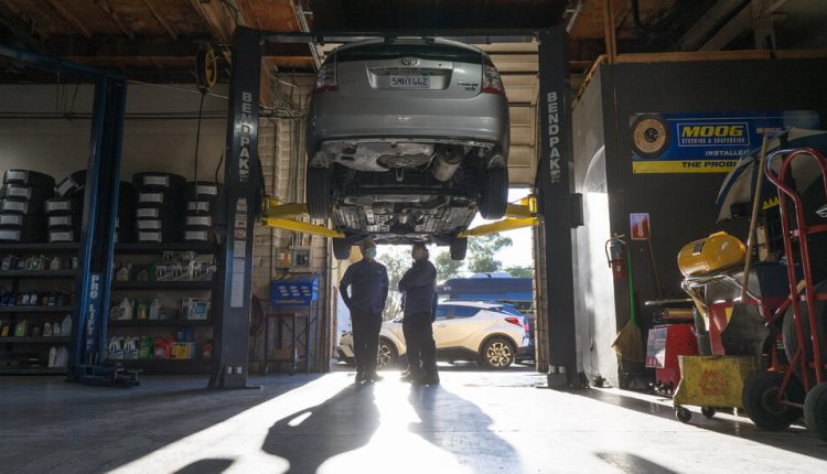 Thieves Nationwide Are Swiping Catalytic Converters