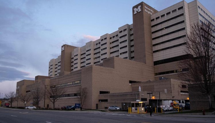 Transplant Patient Dies After Receiving Lungs Infected With Coronavirus