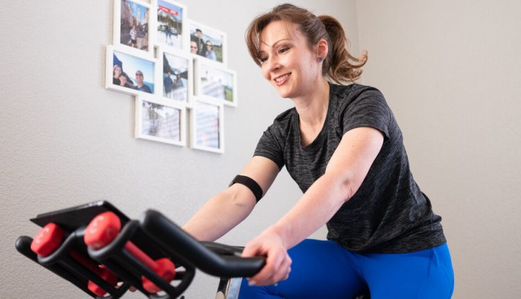 How to Get a Peloton-Style Workout Without Splurging