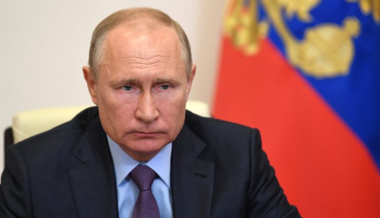 Putin to get coronavirus vaccine; Russia's vaccine strategy in focus