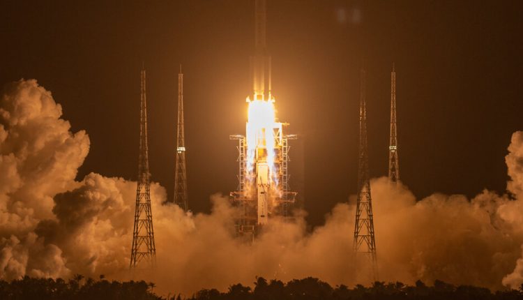 China and Russia Agree to Explore the Moon Together