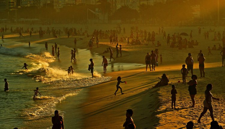 Unvaccinated people could feel resentment over vacation freedom, poll