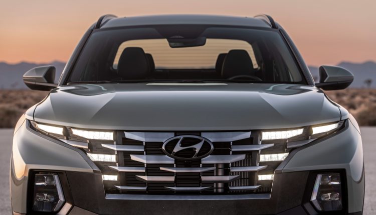 Hyundai unveils new Santa Cruz pickup