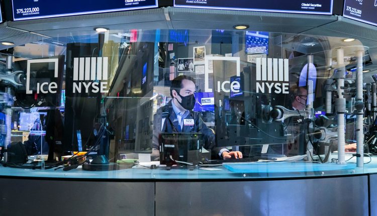 5 things to know before the stock market opens Monday, April 26