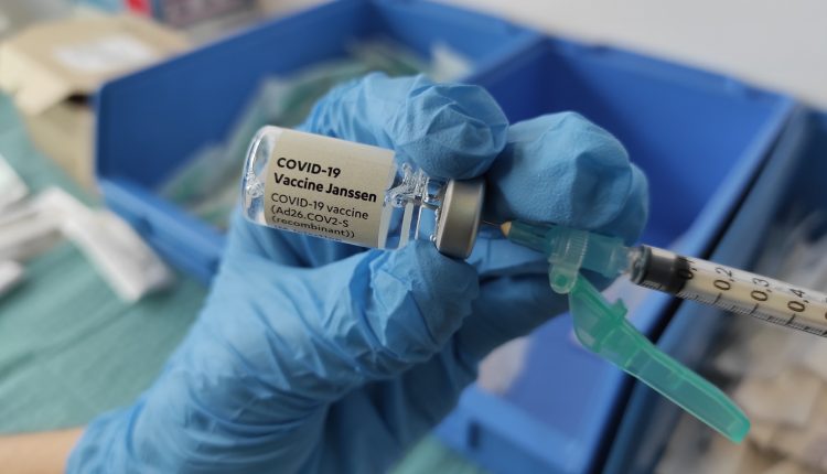 CDC panel recommends resuming use