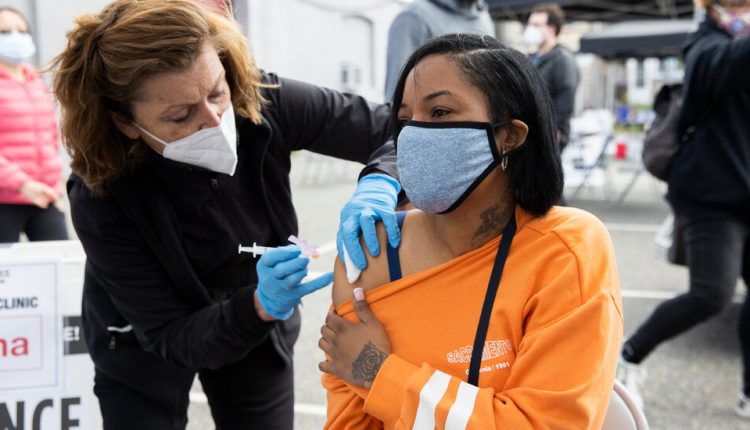 In New Vaccination Push, Biden Leans on His ‘Community Corps’