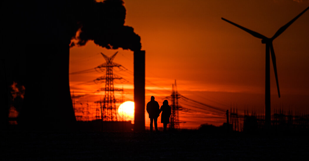 Nations Must Drop Fossil Fuels, Fast, World Energy Body Warns