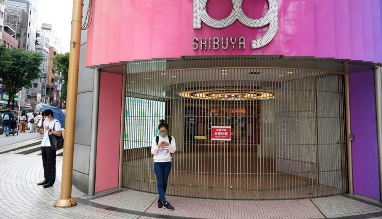 Japan’s Yo-Yoing Economy Shrinks as Virus Spreads and Vaccinations Lag