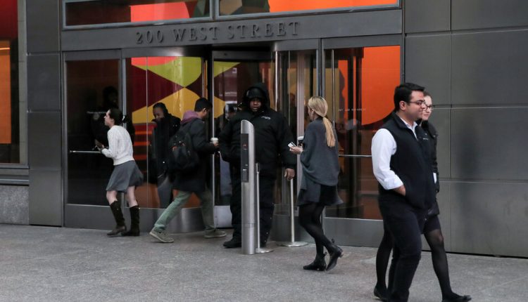 Goldman Sachs Wants Its Bankers Back at the Office