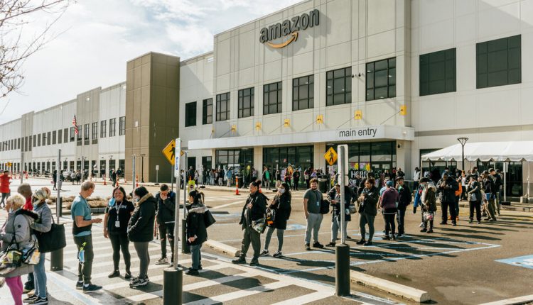 Labor Board Official Says Amazon Effort to Overturn Staten Island Warehouse Election Should Be Rejected